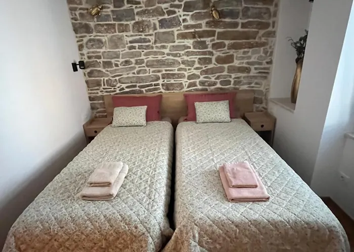 アパート Feliza *